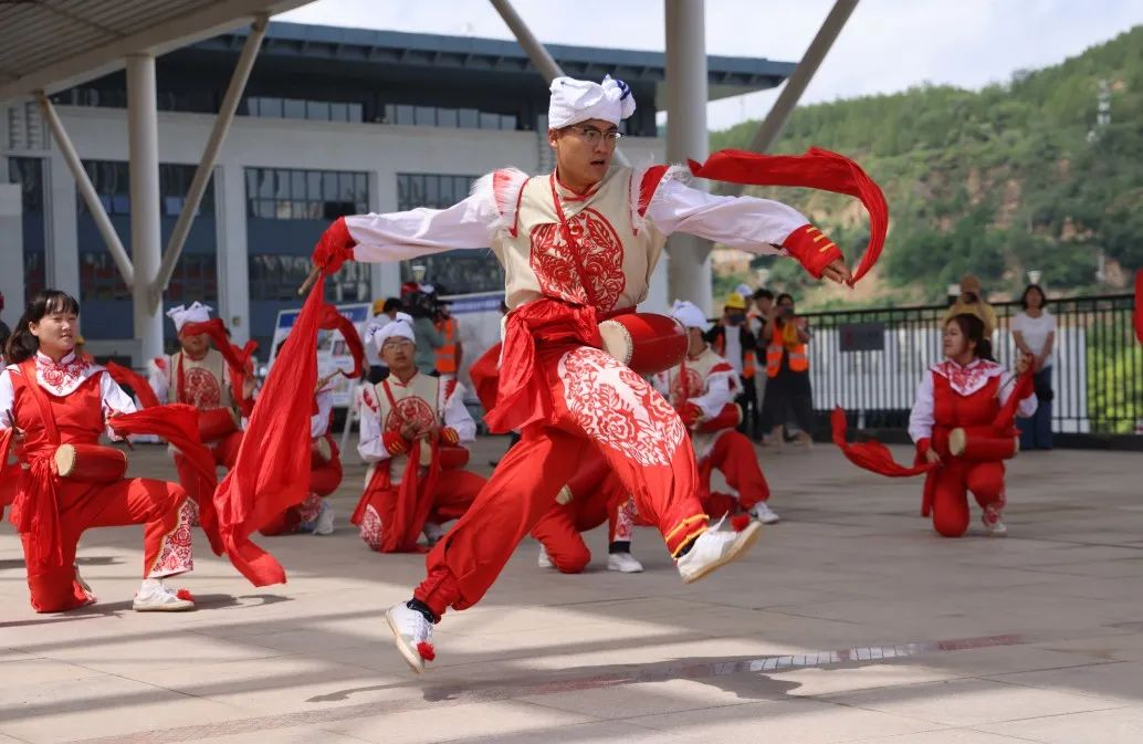 图片3 - 副本.png 图片3 - 副本.png